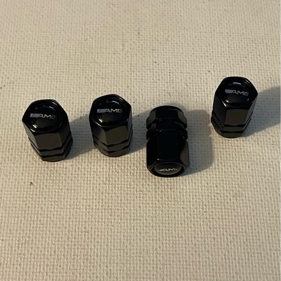 AMG Mercedes Benz Logo valve Stem caps in Black set of 4 NWT - Picture 3 of 5